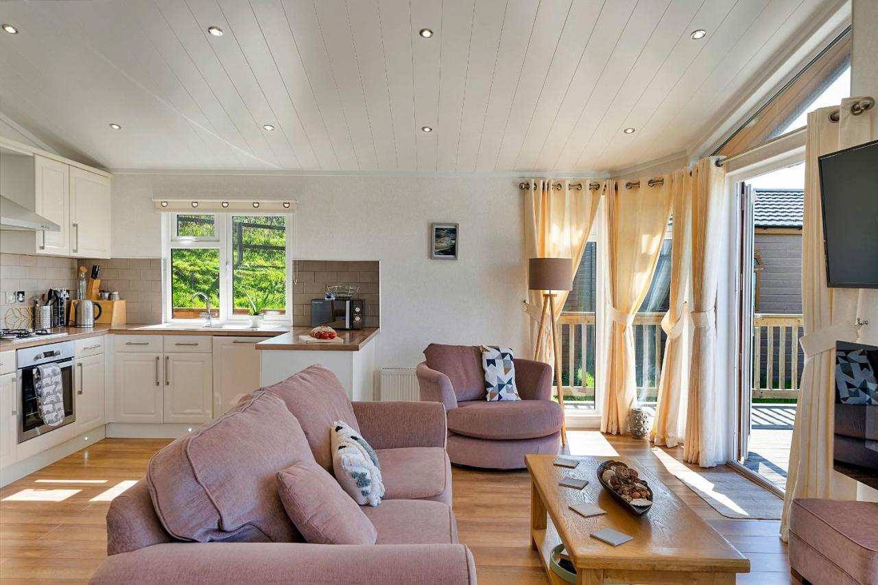 Finest Retreats - Seacroft Villa Torpoint Exterior photo